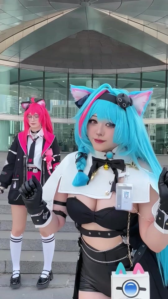 Post 1 by Yinniie0 on TikTok (video)