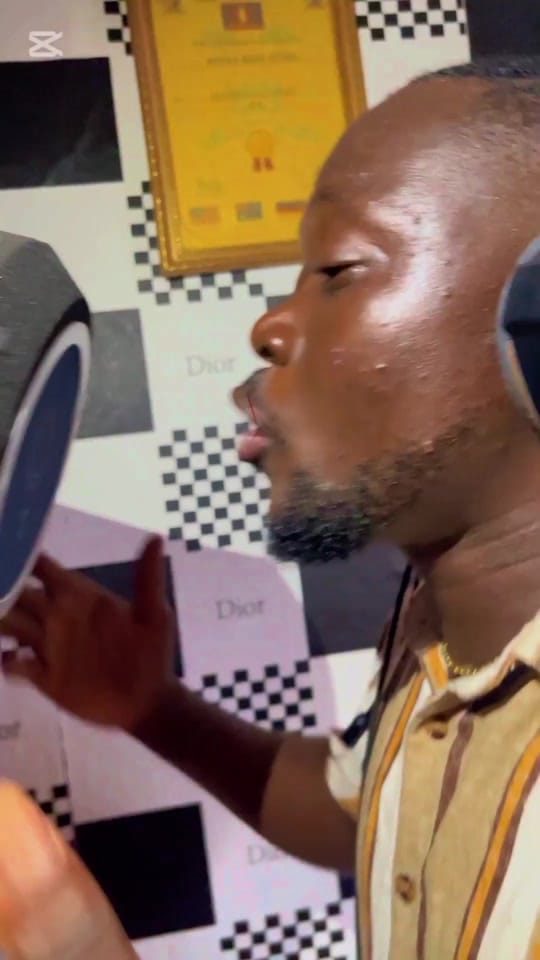 Post 5 by Bson on TikTok (video)