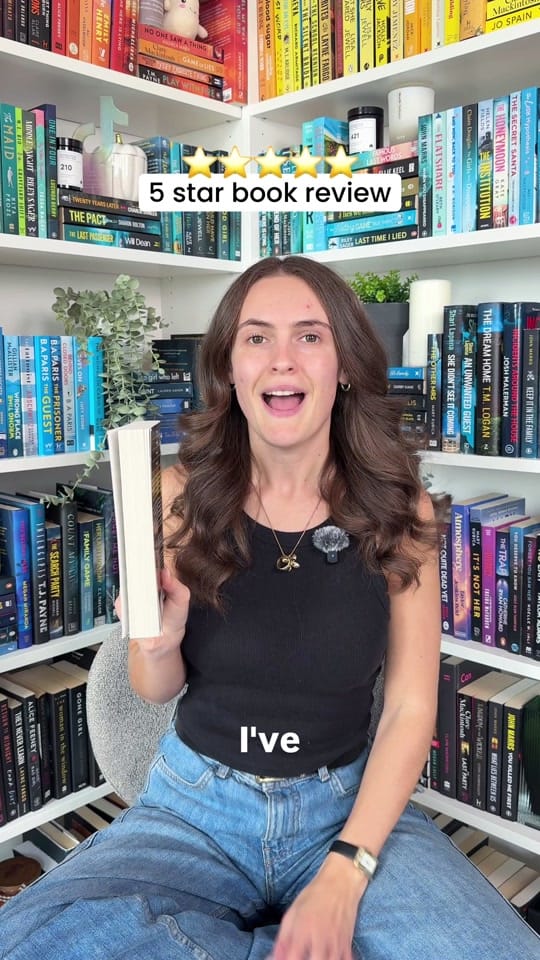 Post 2 by Francesca’s Books on TikTok (video)