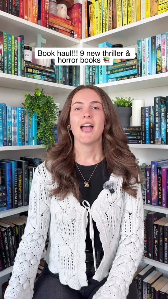 Post 1 by Francesca’s Books on TikTok (video)