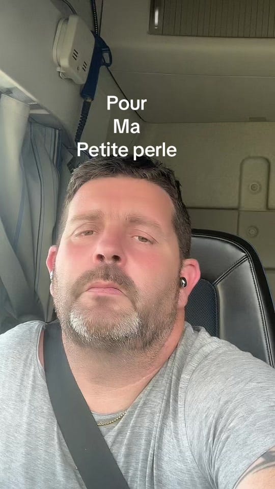 Post 9 by Cedric_teamzinzin on TikTok (video)