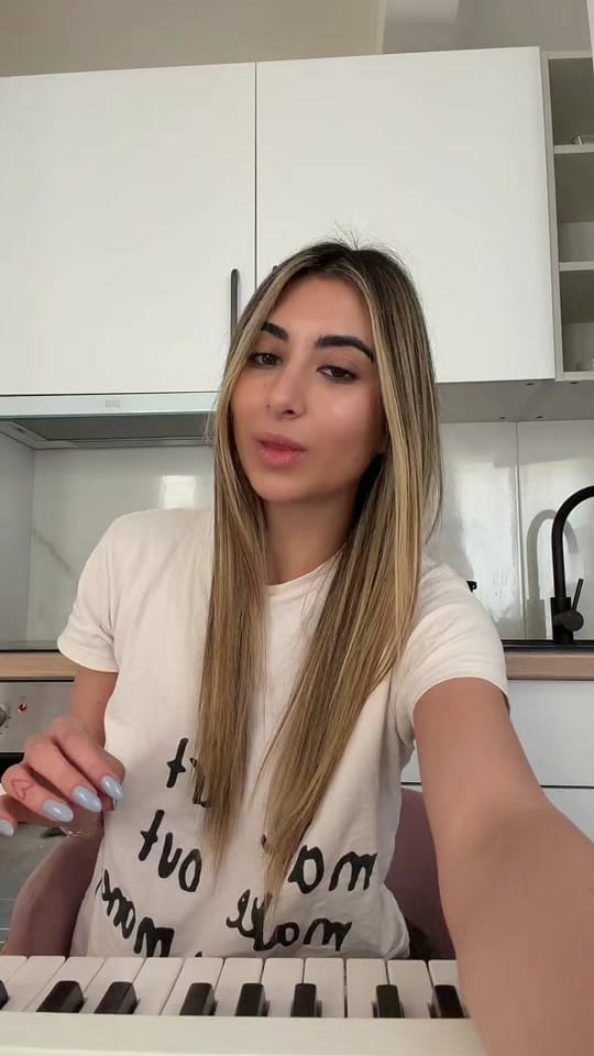 Post 10 by NICO GRAY on TikTok (video)