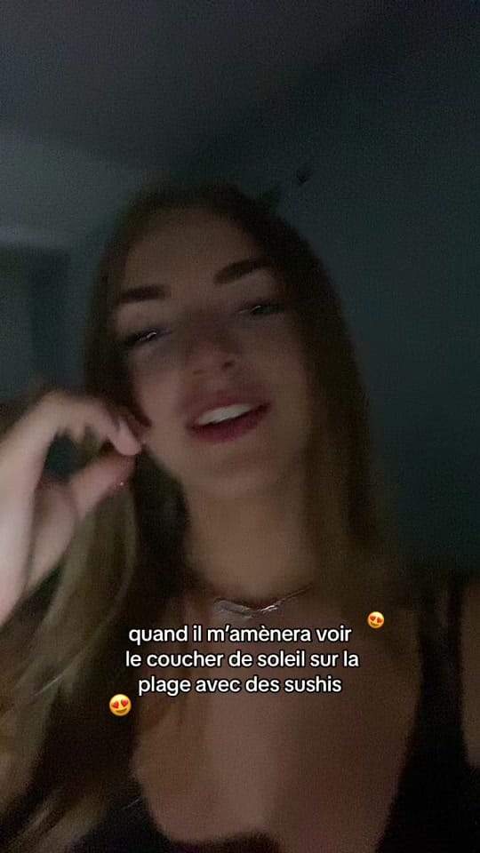 Post 6 by evaa on TikTok (video)