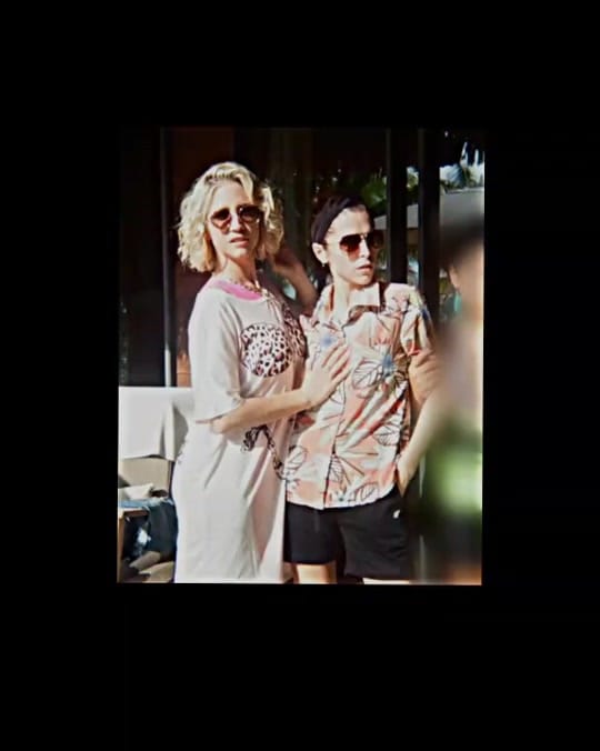 Post 8 by chlo 💌 ( taylor's version ) on TikTok (video)