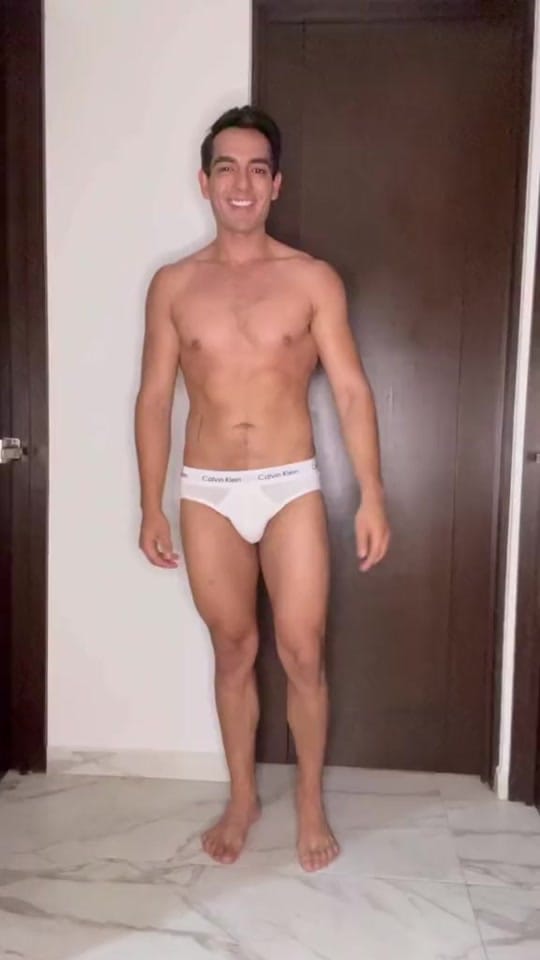 Post 7 by León André Actor on TikTok (video)
