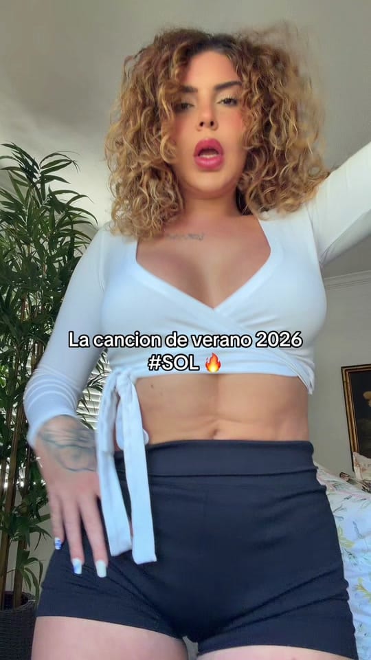 Post 2 by Bianca Leony on TikTok (video)