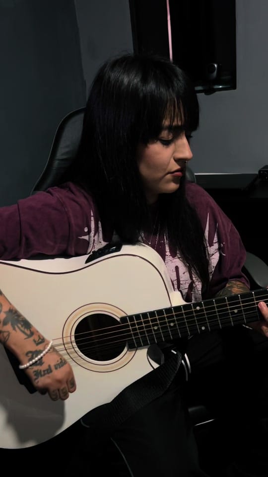 Post 1 by Itzel Vida on TikTok (video)