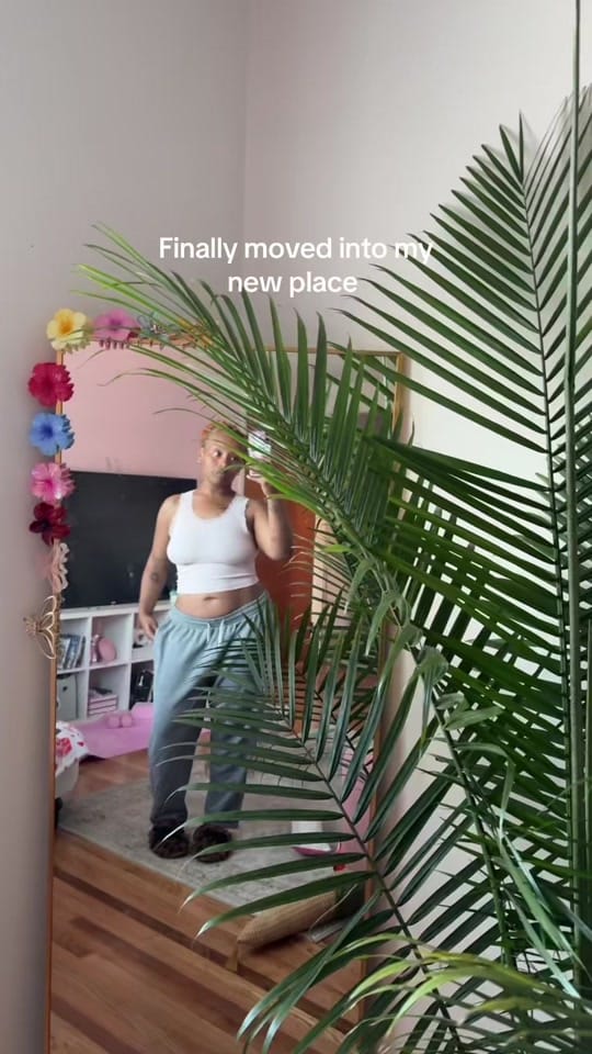 Post 1 by BRATZ DOLL 🐝 on TikTok (video)