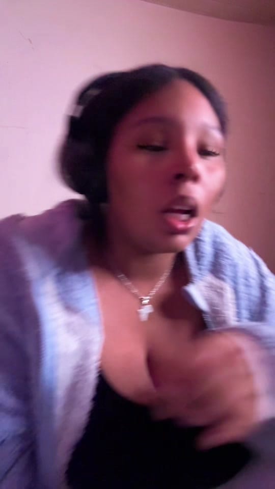 Post 9 by Maysis music on TikTok (video)