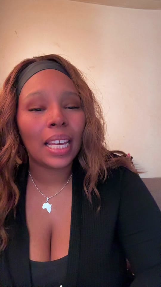 Post 1 by Maysis music on TikTok (video)