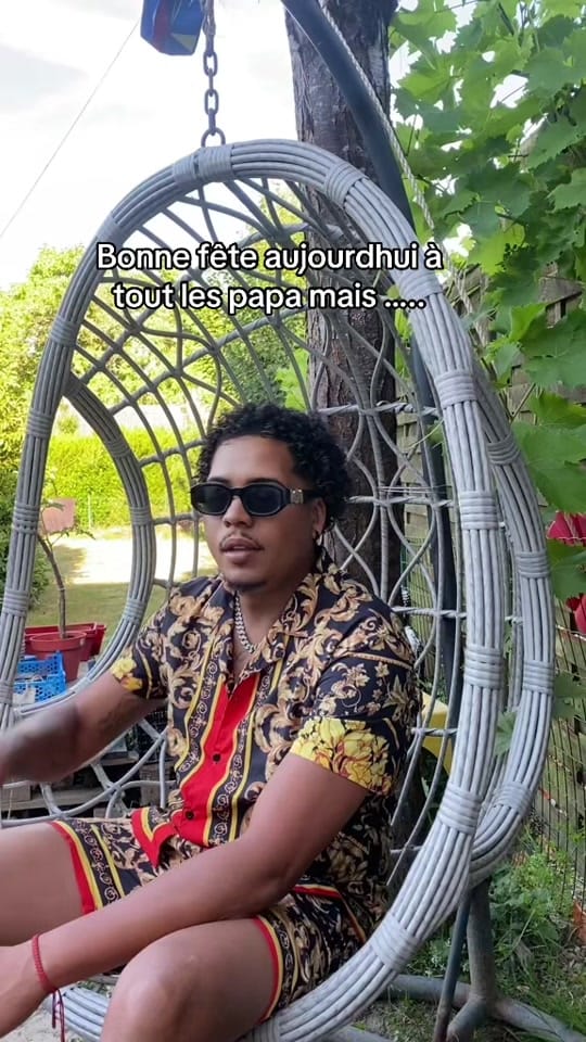 Post 1 by Dono music 🇷🇪 on TikTok (video)