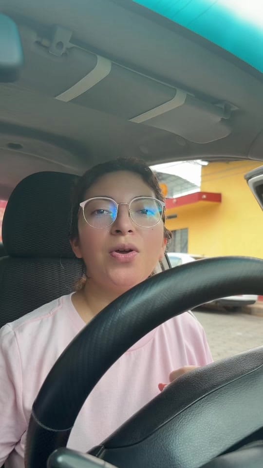 Post 5 by Karina Mendez on TikTok (video)