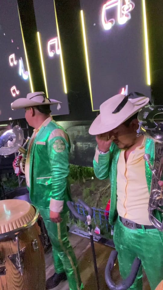 Post 10 by antonio_unicaoficial on TikTok (video)