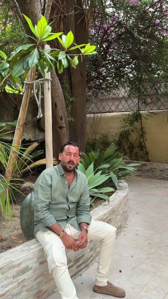 Post 2 by danbouzaglo1 on TikTok (video)