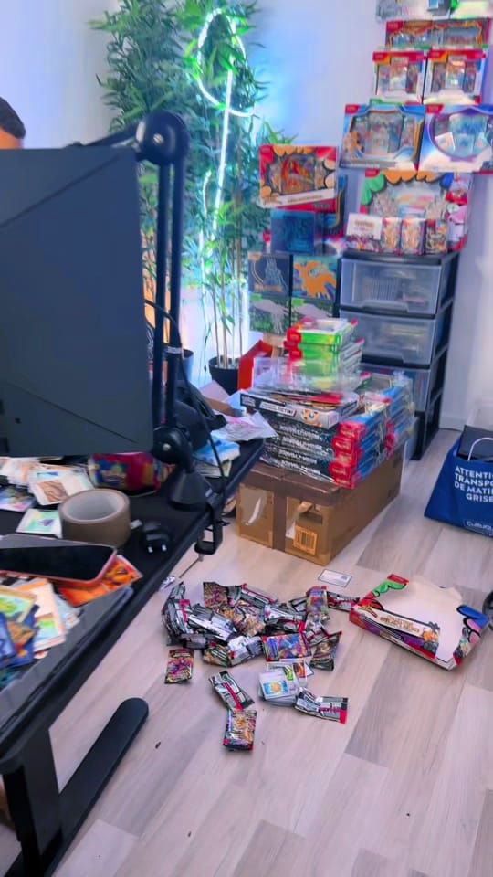 Post 2 by Mikoush on TikTok (video)