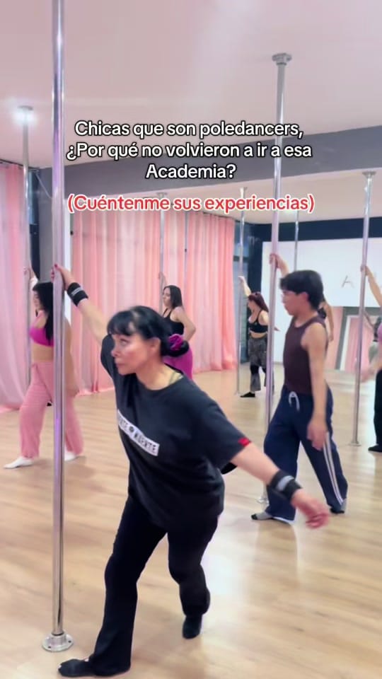 Post 4 by Danza Aerea Oficial on TikTok (video)