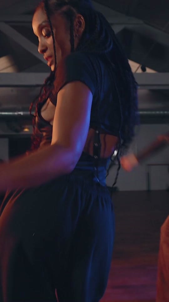 Post 8 by Nadine timas🌹 on TikTok (video)