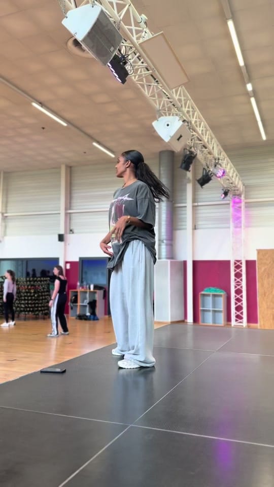 Post 2 by Nadine timas🌹 on TikTok (video)