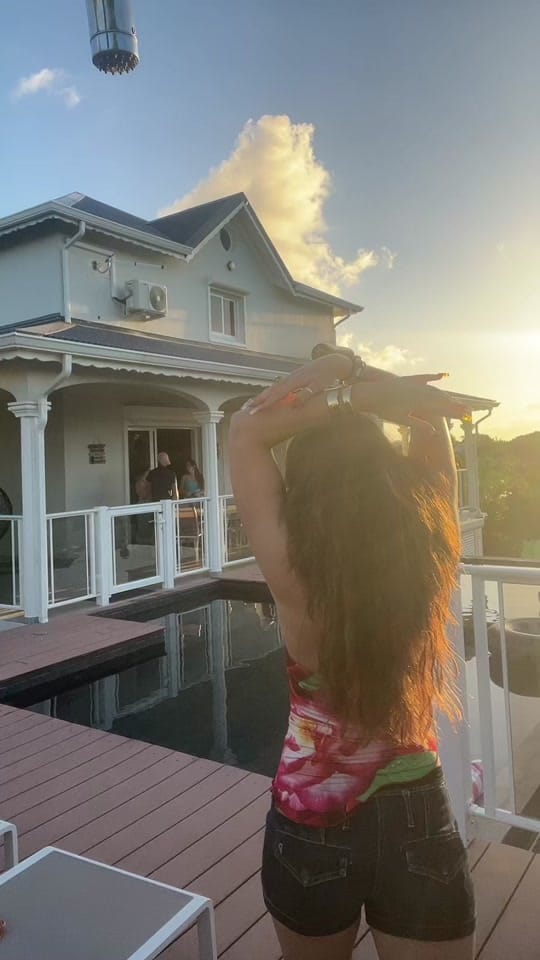 Post 8 by jeanne_dgrv on TikTok (video)