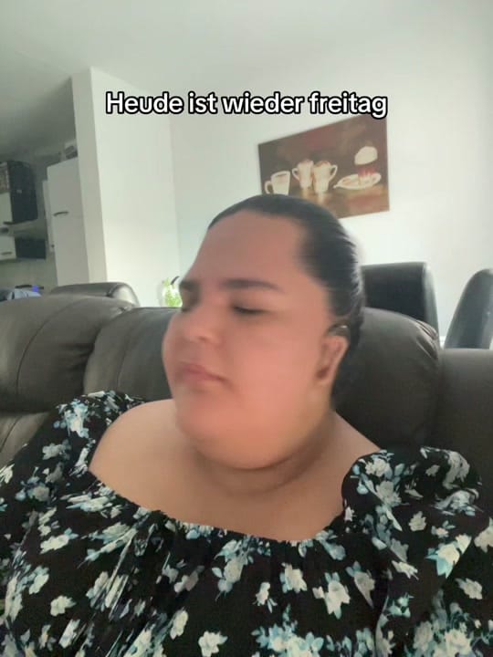Post 5 by leonora_official on TikTok (video)