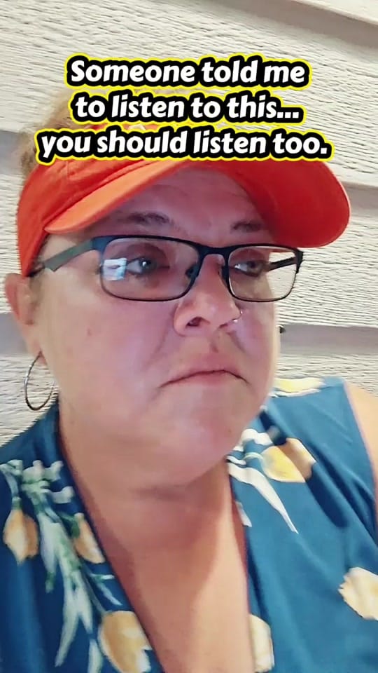 Post 4 by BarefootBirds on TikTok (video)