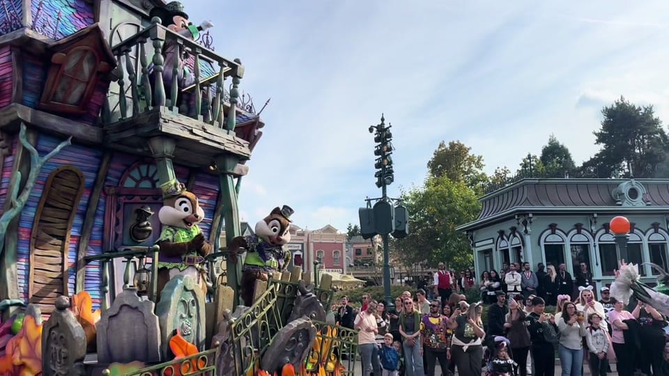 Post 3 by dlp_remember_the_magic on TikTok (video)