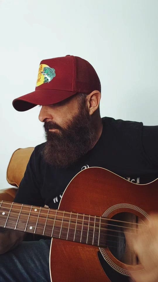 Post 7 by Luk Vegas on TikTok (video)
