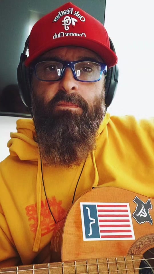 Post 10 by Luk Vegas on TikTok (video)