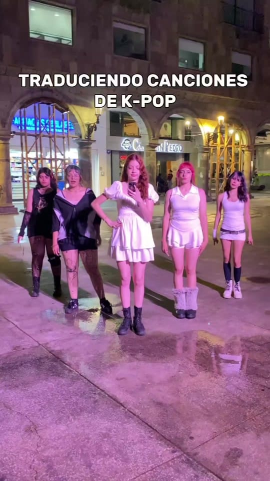 Post 8 by ICONS DANCE CREW on TikTok (video)