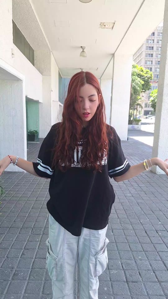 Post 10 by ICONS DANCE CREW on TikTok (video)