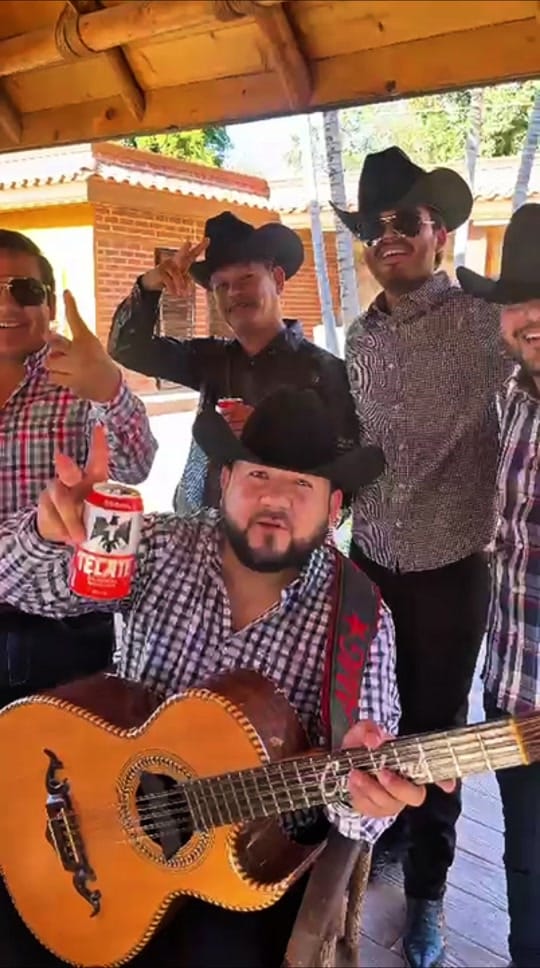 Post 3 by LANUEVADOSISLND on TikTok (video)