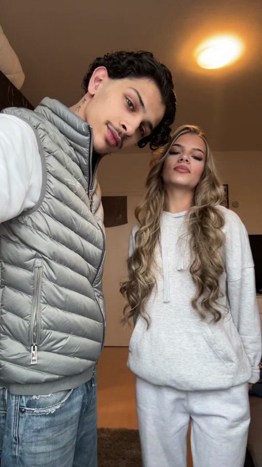 Post 1 by CAN & LEONIE on TikTok (video)