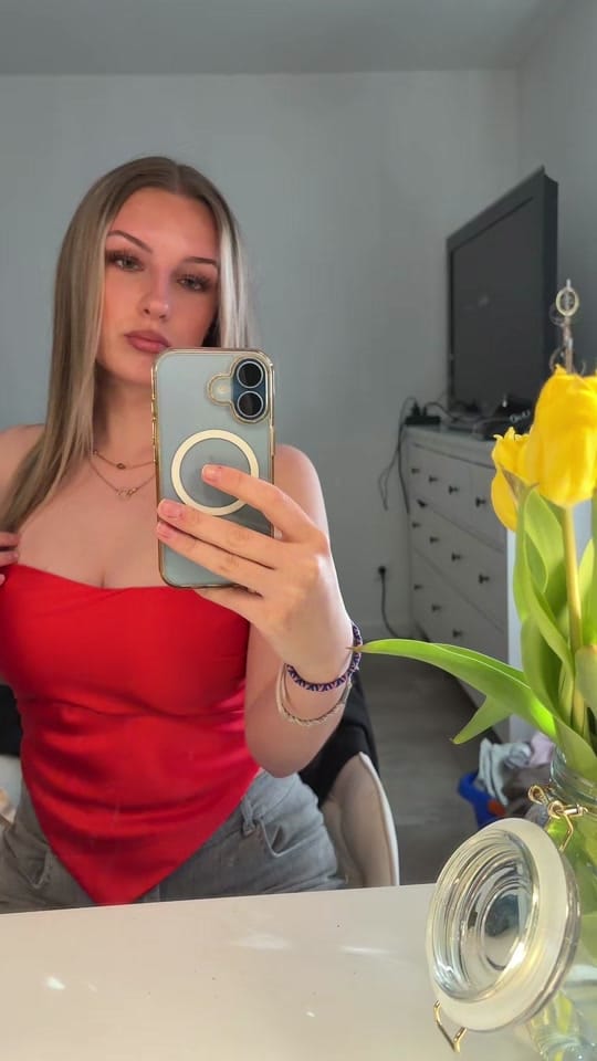 Post 7 by Leoni🌸 on TikTok (video)
