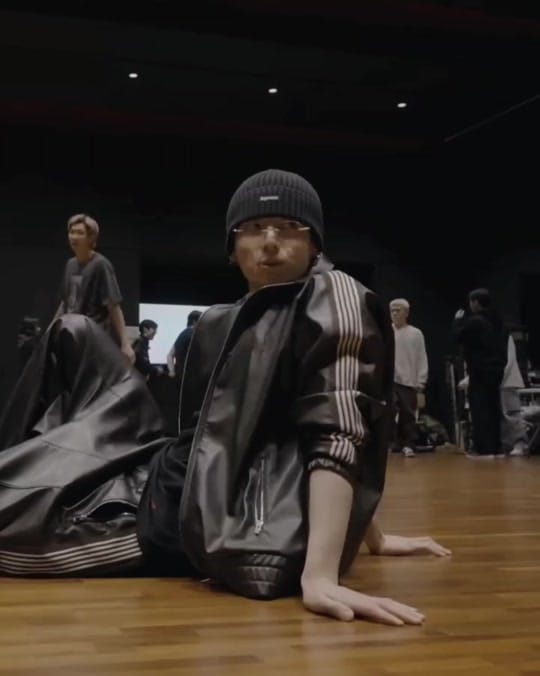 Post 5 by Cary.sunhe on TikTok (video)