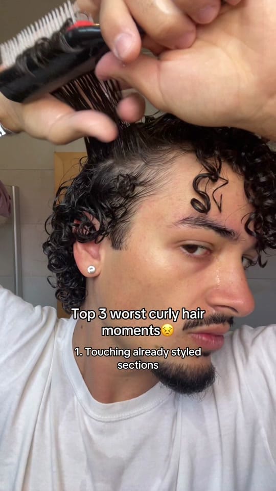 Post 4 by Saro on TikTok (video)