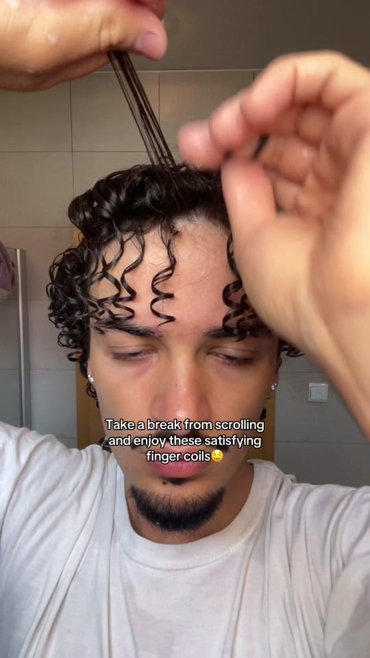 Post 3 by Saro on TikTok (video)
