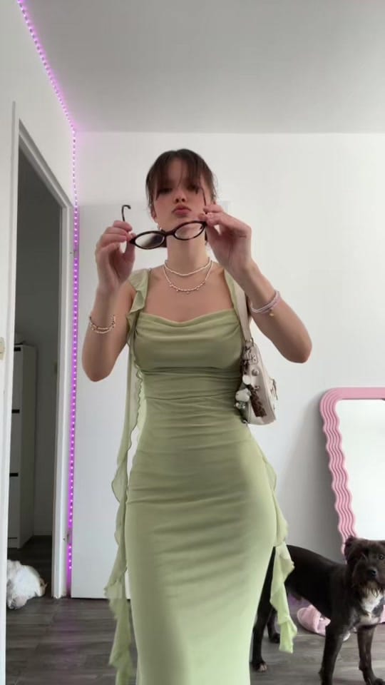 Post 7 by Louna on TikTok (video)