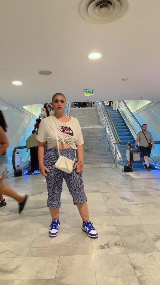 Post 4 by Paris ki shehzadi on TikTok (video)