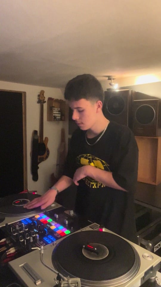 Post 1 by DJ MelCut on TikTok (video)