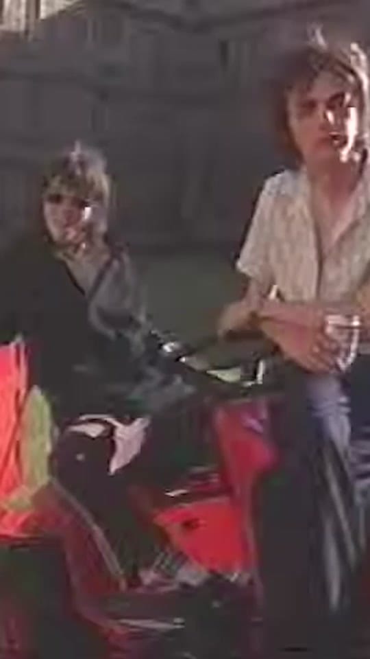 Post 4 by Supergrass on TikTok (video)