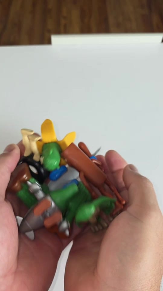 Post 3 by Gadgets 1.0 on TikTok (video)