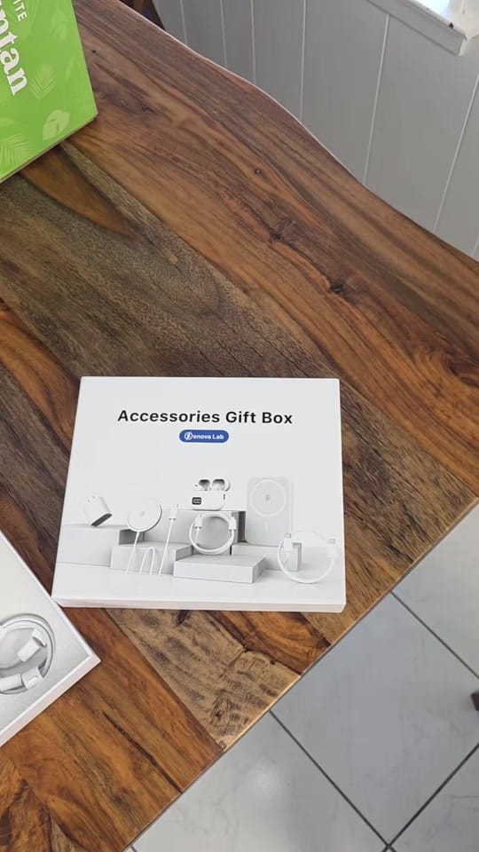Post 9 by Gadgets 1.0 on TikTok (video)