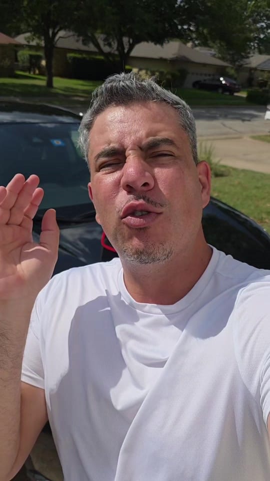 Post 8 by Gadgets 1.0 on TikTok (video)