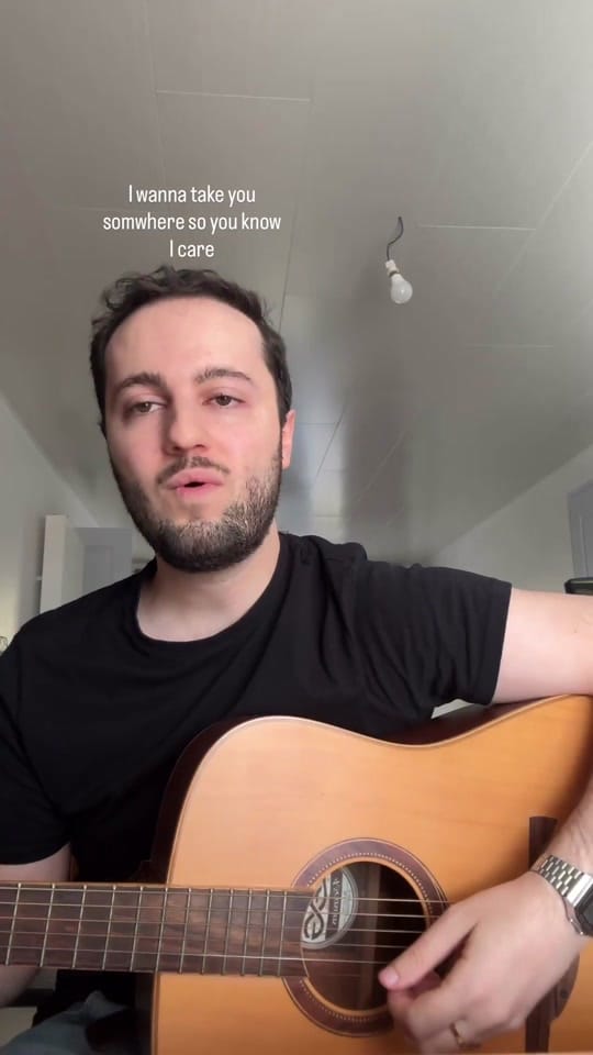 Post 8 by Théo on TikTok (video)