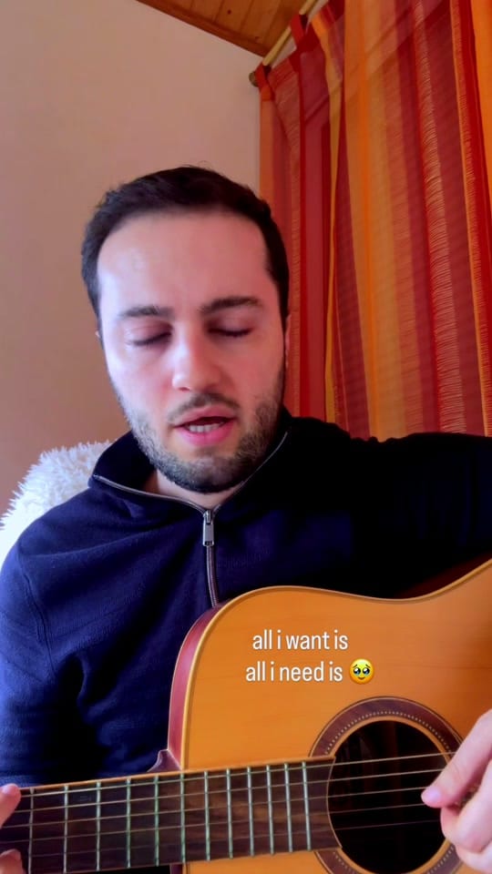 Post 9 by Théo on TikTok (video)