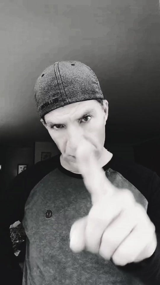 Post 8 by Stephanou on TikTok (video)