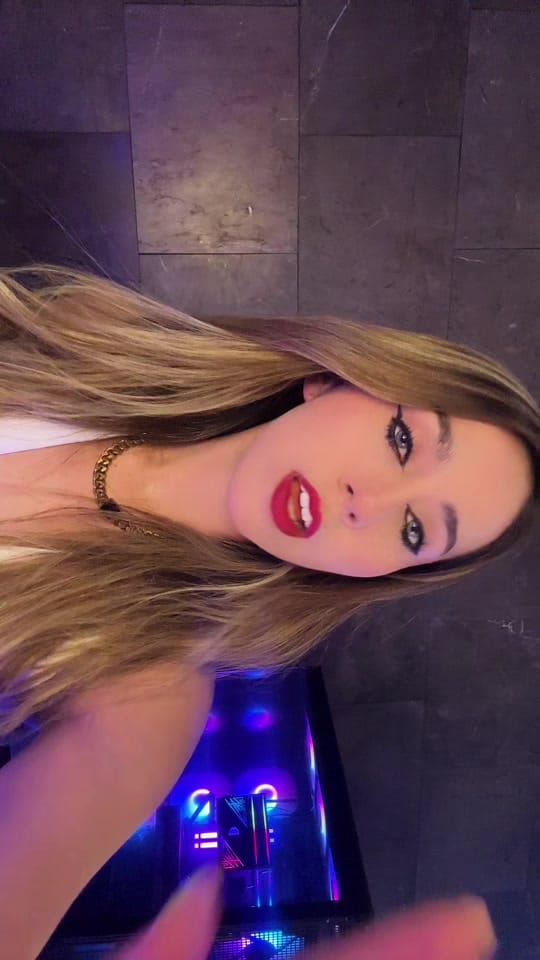 Post 8 by Paopao on TikTok (video)