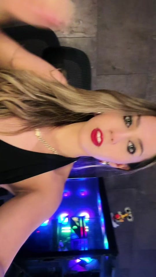 Post 2 by Paopao on TikTok (video)