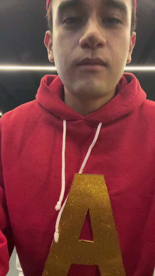 Post 9 by Pablo Perales on TikTok (video)