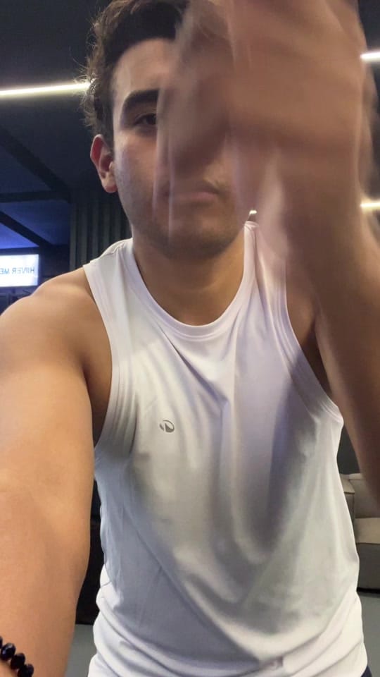 Post 2 by Pablo Perales on TikTok (video)